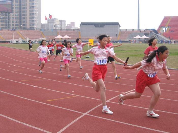 激烈的接力賽